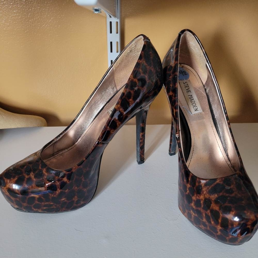 Leopard pump - Picture 2 of 2